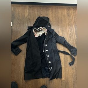 Burberry NWOT lined raincoat